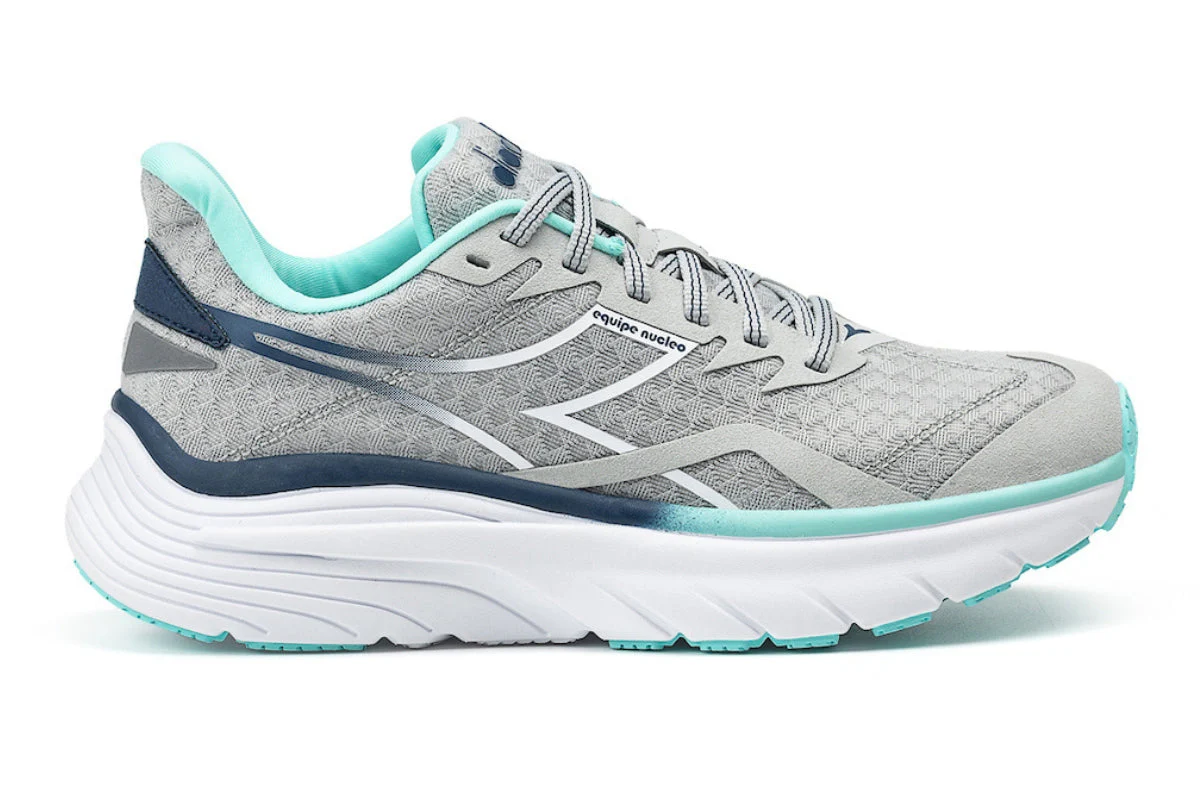Women's Diadora Equipe Nucleo, Silver DD/White/Aruba Blue, 8 B Medium